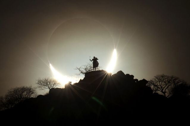 Hybrid Solar Eclipse 2 by photographer Eugen Kamenew. Source: www.rmg.co.uk